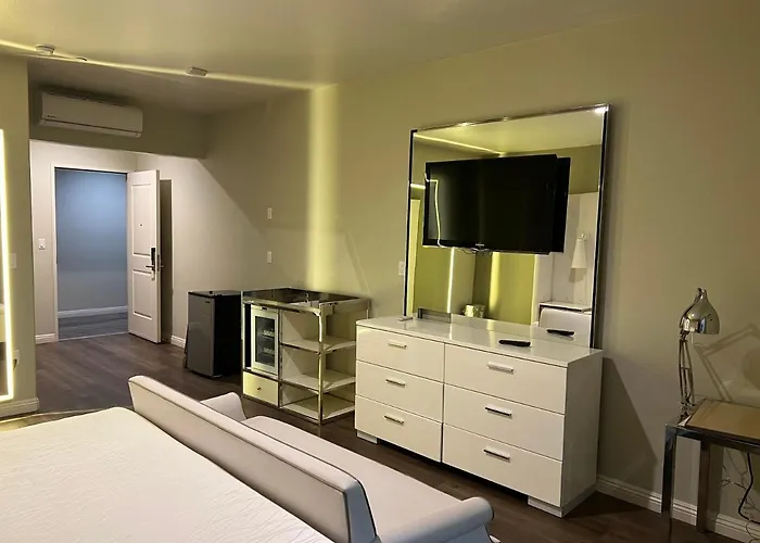 Aspire Inn&Suites