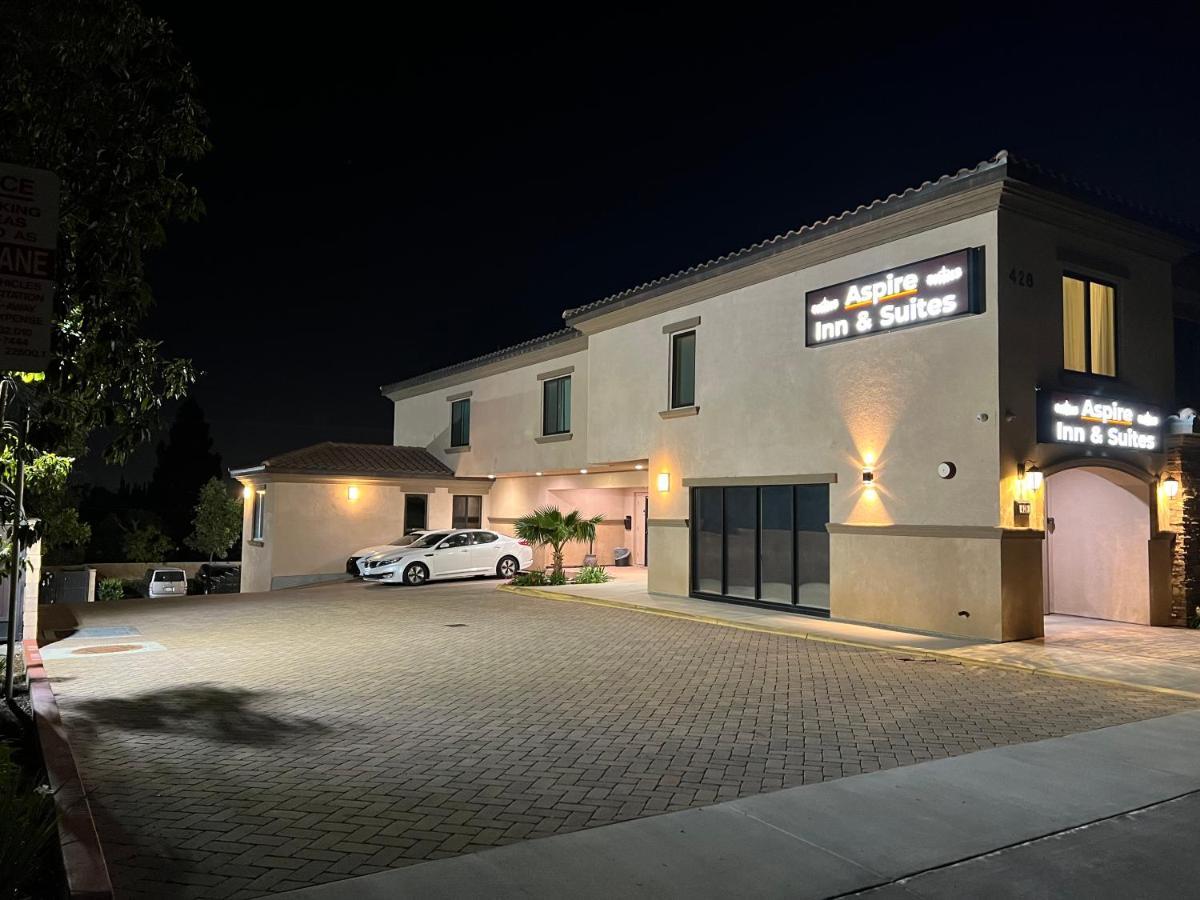 Aspire Inn&suites Hotel
